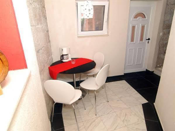 Apartments Emotha Trogir Zewnętrze zdjęcie