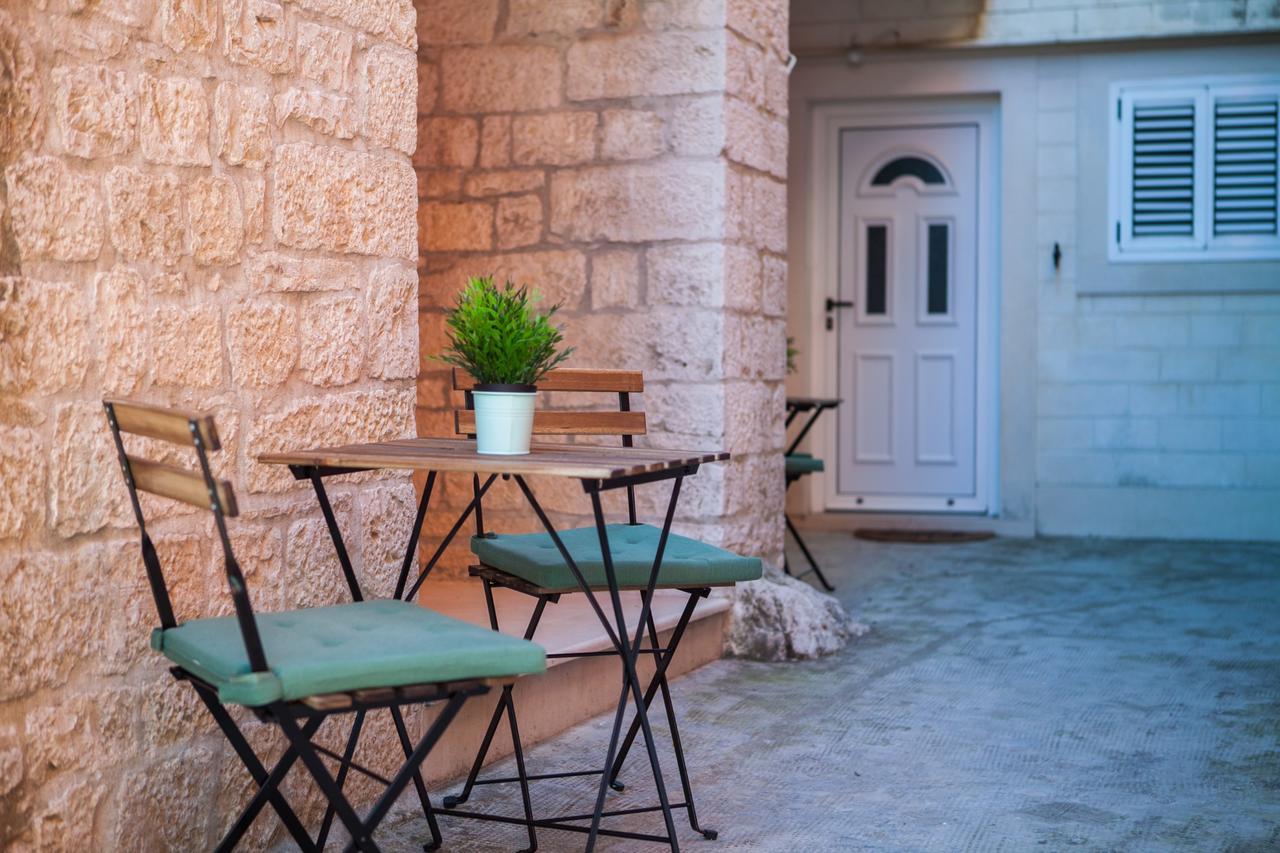 Apartments Emotha Trogir Zewnętrze zdjęcie
