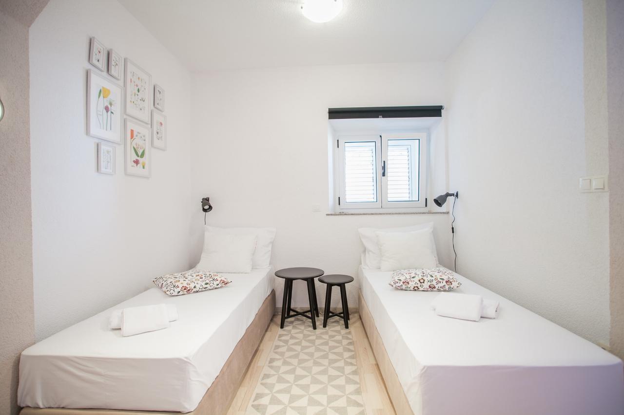 Apartments Emotha Trogir Zewnętrze zdjęcie